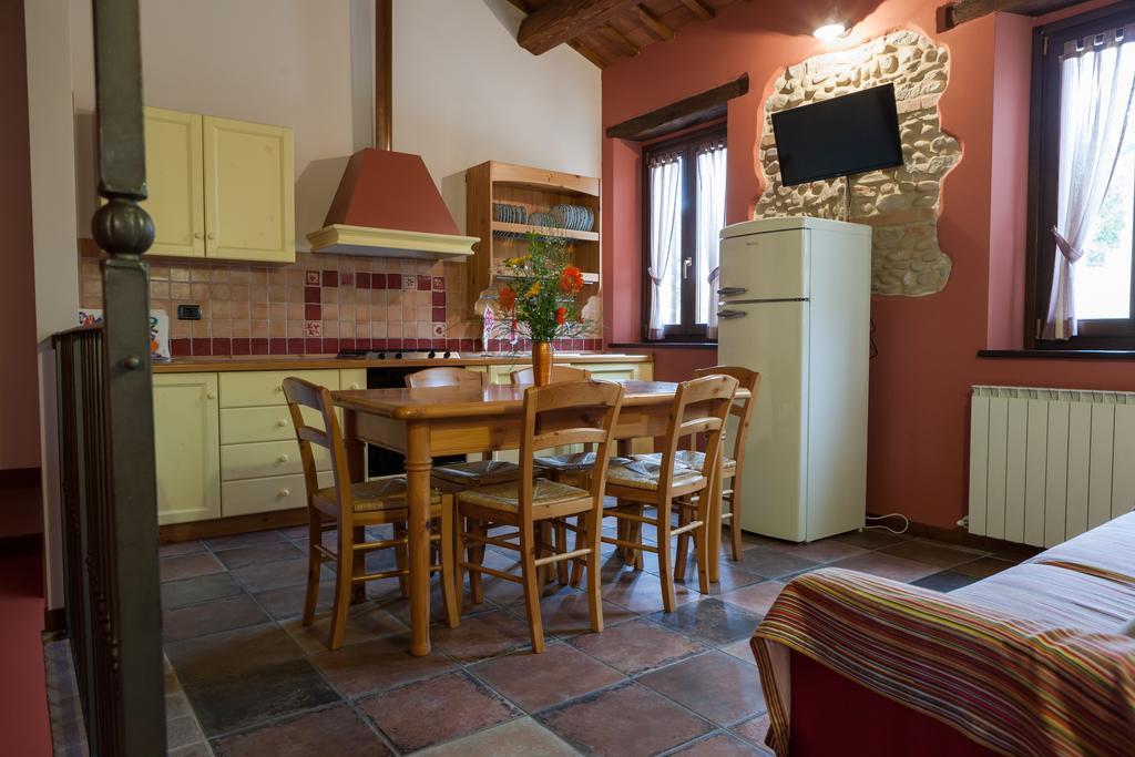 Agriturismo La Vecchia Fonte Castelbellino Phòng bức ảnh